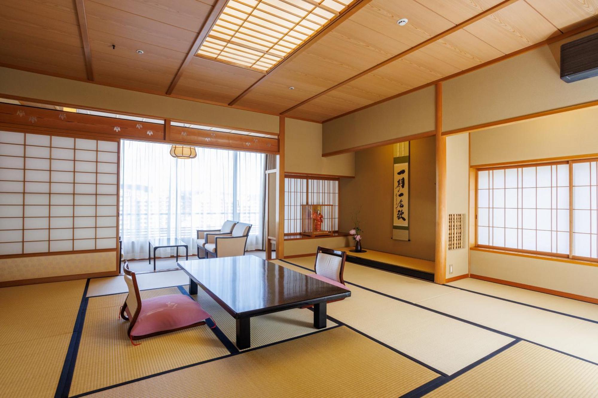 Hotel Wakamizu Takarazuka Exterior foto
